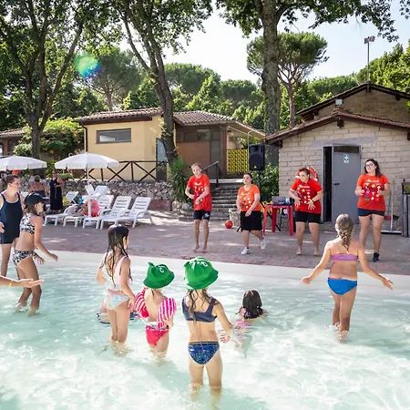 Kompleks wypoczynkowy Hu I Pini Village Fiano Romano