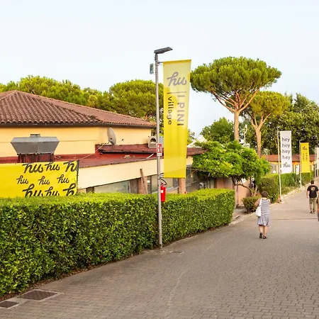 Hu I Pini Village Holiday park Fiano Romano