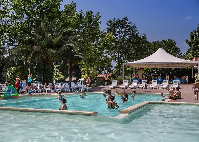 Hu I Pini Village 3*